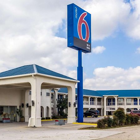 Motel 6 Seguin Tx ภายนอก รูปภาพ