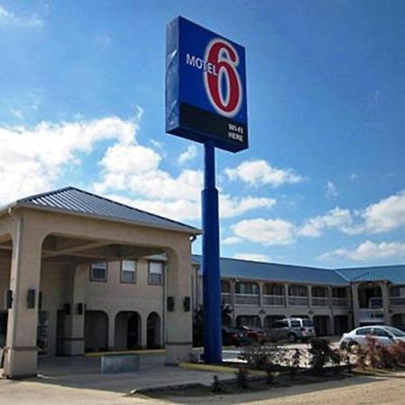 Motel 6 Seguin Tx ภายนอก รูปภาพ