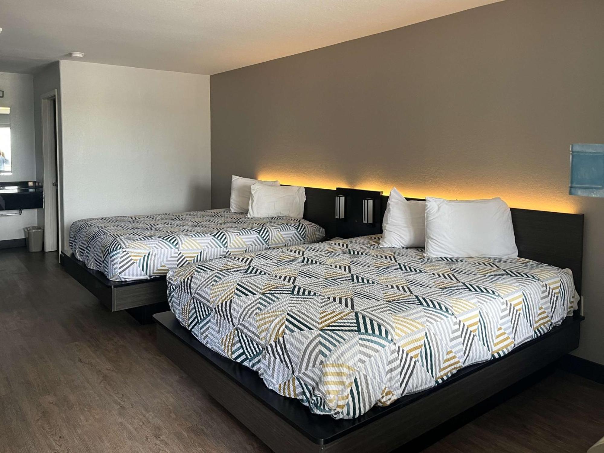 Motel 6 Seguin Tx ภายนอก รูปภาพ