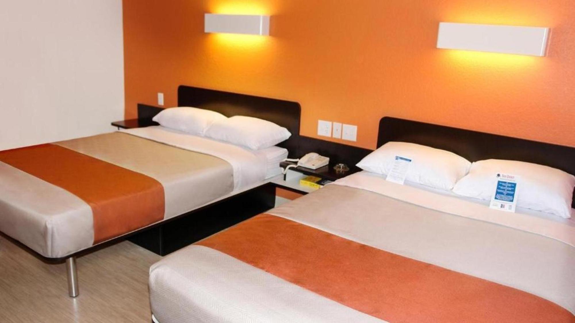Motel 6 Seguin Tx ภายนอก รูปภาพ