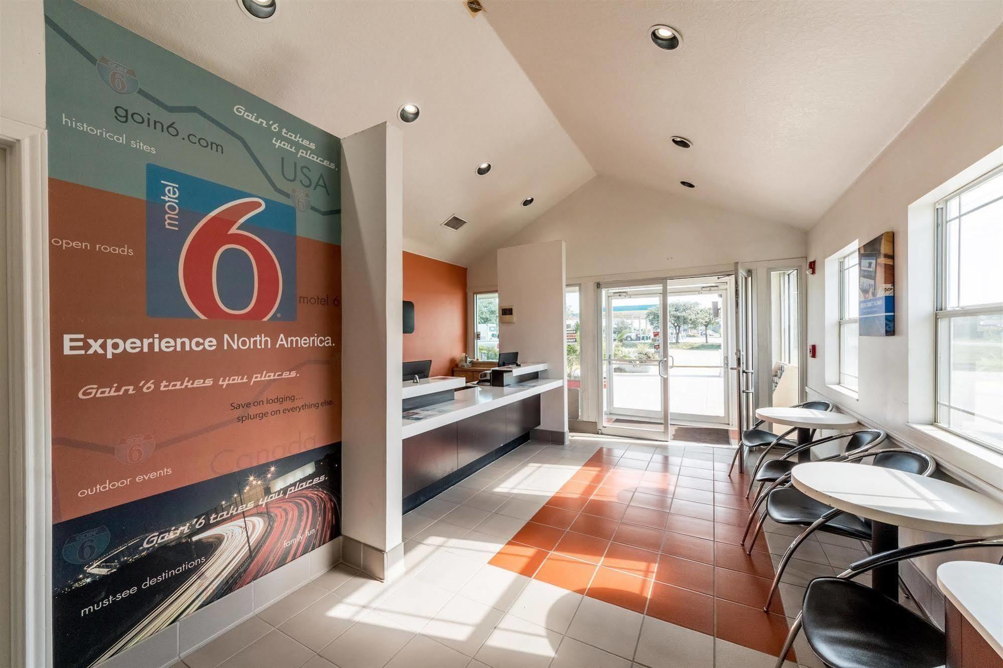 Motel 6 Seguin Tx ภายนอก รูปภาพ