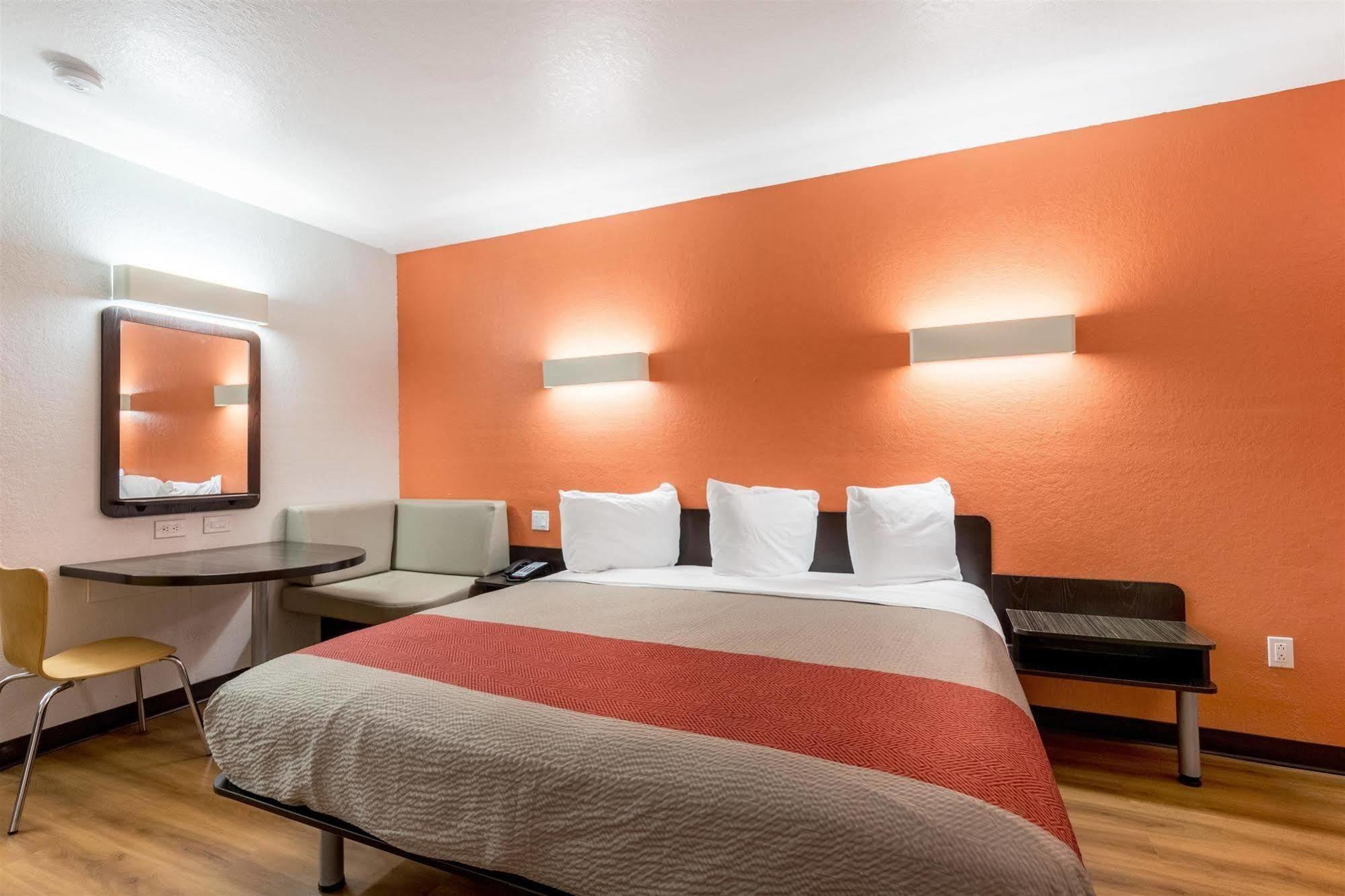 Motel 6 Seguin Tx ภายนอก รูปภาพ